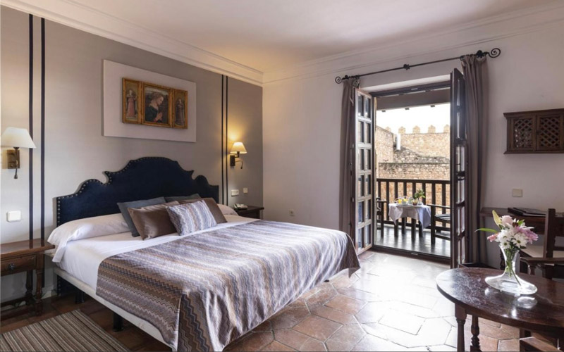 premium accommodation roe deer hunt